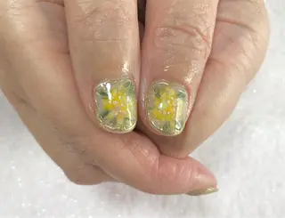 ネイル 手塚 里奈のネイルデザイン