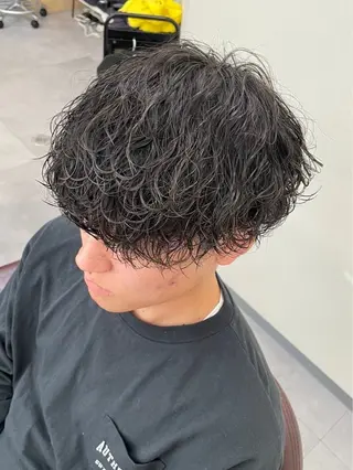 メンズ メンズカット/眉カッ ト/ブリーチ/シオリのヘアスタイル