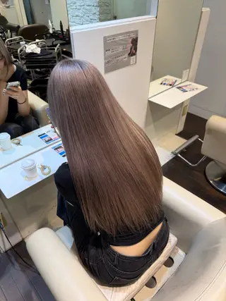 カラー CARE梅田店所属・伊木 幹太のヘアスタイル