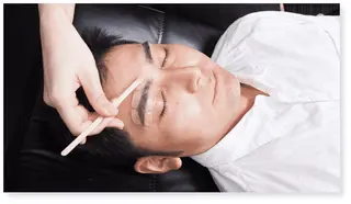 メンズ アイブロウ プラスエイト横浜西口店所属・無料メンズアイブロウ モデル募集🍀AMIの眉毛・アイブロウイメージ