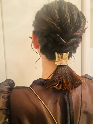 ヘアアレンジ I'iris所属・【脱毛サロン iiris】占い可のエステ・リラクイメージ