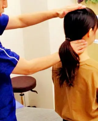 小顔矯正 頭痛専門のブライト整体 所属・ブライト整体 〜1人整体.完全予約のエステ・リラクイメージ
