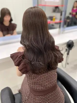 セミロング カラー ヘアアレンジ Ella所属・nana【艶髪】/ レイヤー/縮毛矯正のヘアスタイル