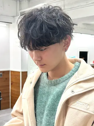 パーマ メンズ シャドウパーマ/ 波巻パーマYu-Kiのヘアスタイル