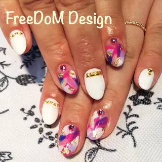 ネイル ＦreeDoＭ   Design所属・W KUMIのネイルデザイン