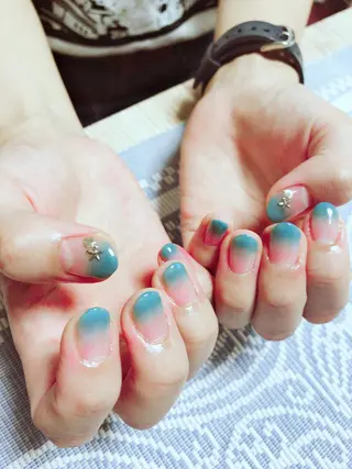 ネイル FERNA フェルナのネイルデザイン