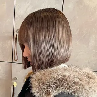 ショート カラー 透明感🎀艶髪 💞まいか🎶のヘアスタイル