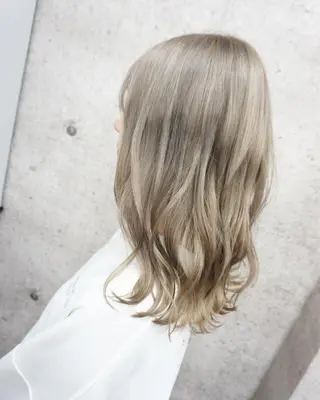 セミロング 羽田 hadaのヘアスタイル