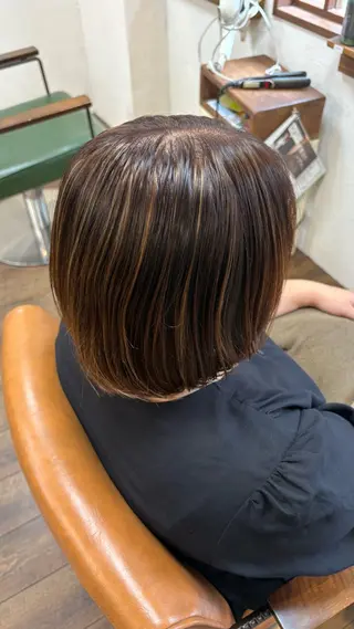 ミディアム カラー chacha blanc元山のヘアスタイル