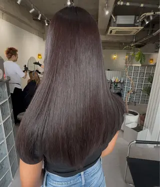 ロング TOIRO所属・TOIRO ARISAのヘアスタイル