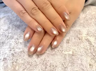 ネイル Lowé所属・Lowé みるくのネイルデザイン