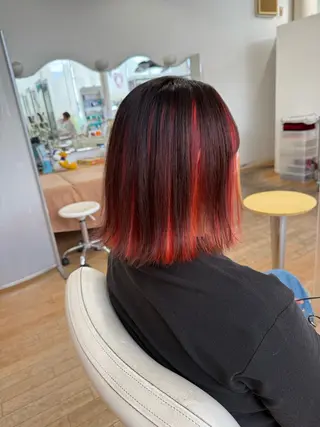 カラー 山本 瑠華のヘアスタイル