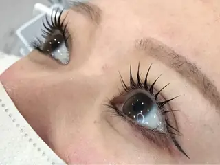 マツエク・マツパ ビューティーアイラッシュメルサ栄店所属・ビューティー アイラッシュメルサ栄のマツエク・マツパデザイン