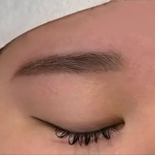 アイブロウ fors梅田店所属・33SASA いつきの眉毛・アイブロウイメージ