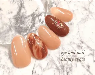 ネイル 杉山 ネイリストのネイルデザイン