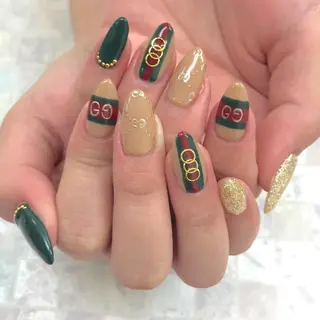 ネイル 五十嵐 美智のネイルデザイン