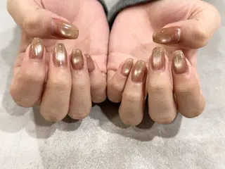 ミディアム LORAN REUのネイルデザイン