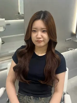 ロング Lei miu所属・ゆのん / スタイリストのヘアスタイル