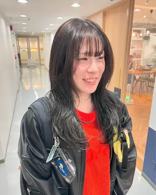 ロング カラー Ogata Marinaのヘアスタイル