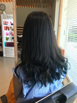 ロング カラー 関口 友行のヘアスタイル