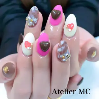 ネイル アトリエ エムシー 【新富町・東銀座】のネイルデザイン