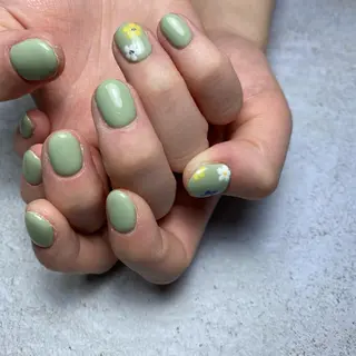 ネイル Re:Smil所属・☺︎ NOZOMI☺︎のネイルデザイン