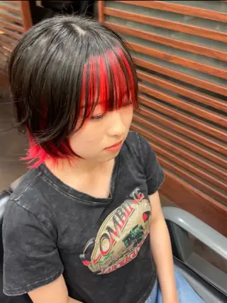 ショート カラー 上野 瑞貴のヘアスタイル