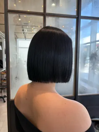 ショート Lolonois 森ノ宮/RINのヘアスタイル