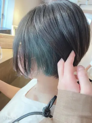 ショート カラー ❣️モードケイズ塚口 和田一将のヘアスタイル