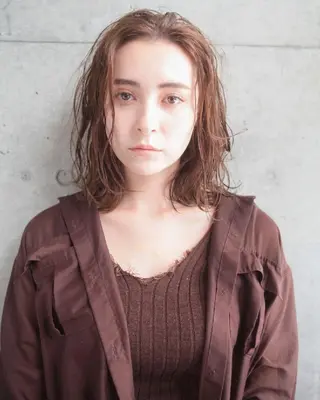 ミディアム パーマ カラー 小田川 竜也のヘアスタイル