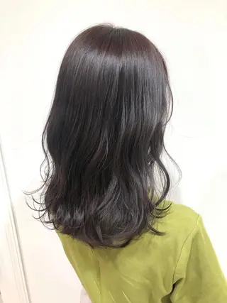 セミロング affction大曽根店所属・似合わせヘア🤎透明 感カラー🤎MIKAのヘアスタイル