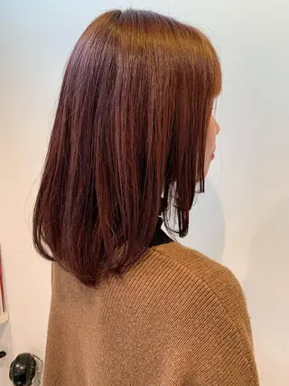 セミロング カラー ROUTE ルートのヘアスタイル