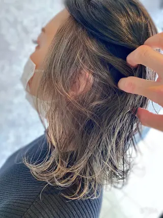 ミディアム カラー Kobayashi ハイライト/ショートのヘアスタイル