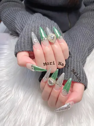 ネイル 森 ネイルサロンのネイルデザイン