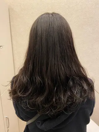 ロング パーマ hair relaxation DROP鶴見店所属・川島 優希のヘアスタイル