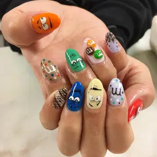 ネイル SHINE NAILのネイルデザイン