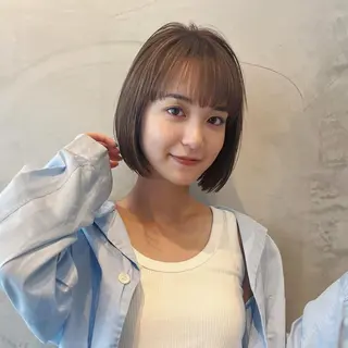 ミディアム くぎお けんじのヘアスタイル