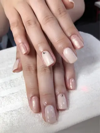 ネイル 遊津 美来のネイルデザイン