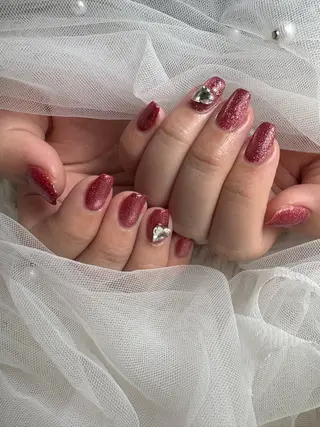 ネイル 黒須莉奈 IRYのネイルデザイン