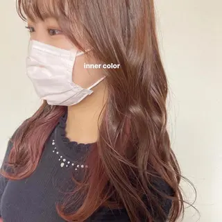 ミディアム 小玉 杏華のヘアスタイル