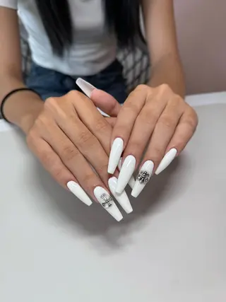 ネイル LUCY 心斎橋/ Mei🌷のネイルデザイン