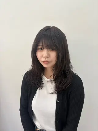 ミディアム カラー momo / カラーモデルのヘアスタイル