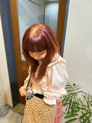 ロング カラー 西尾 愛のヘアスタイル