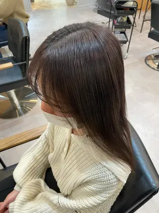 ロング カラー akane .のヘアスタイル