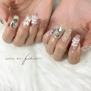 ネイル Rio 𓍼のネイルデザイン