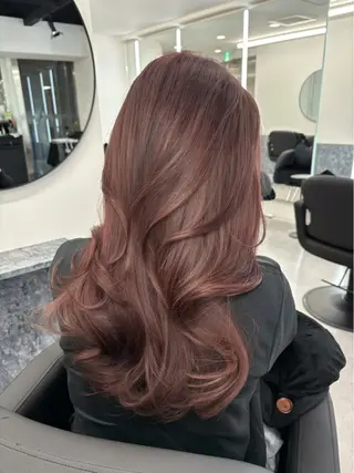 ロング カラー 堀江/透明感 ベージュ/白川幸太のヘアスタイル