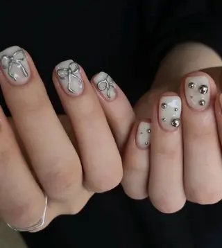 ネイル パラジェル＆フィルイン取り扱いサロンSol Nail所属・Sol Nail ミネのネイルデザイン