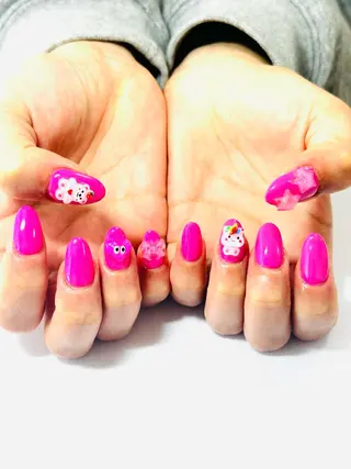 ネイル Moon’s 🌙 nailのネイルデザイン