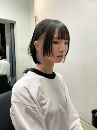 ショート カラー ハイライト、レイヤー カット/西梅田/中西のヘアスタイル