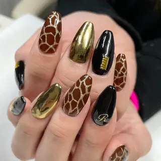 ネイル 東 千夏のネイルデザイン